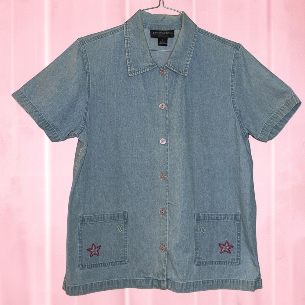 Excitation Vintage 90s Denim Star Embroidered Button Up Shirt Light Wash Large